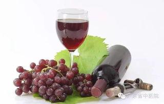 红酒可以吃哈密瓜吗,意想不到的美味组合